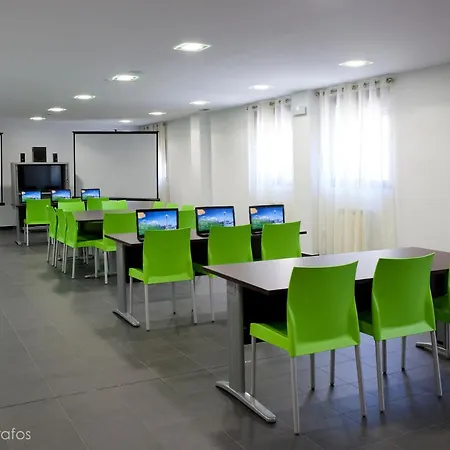 Francisco Giner De Rios Hostel *