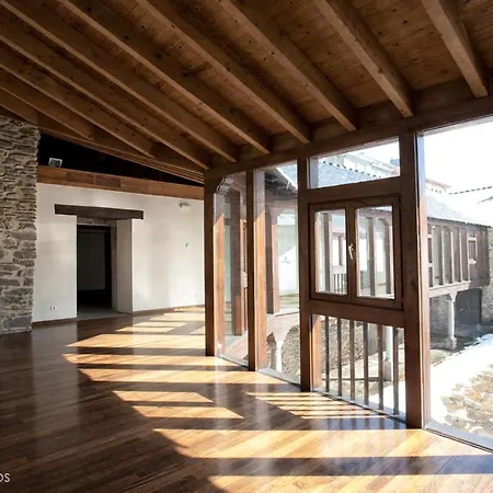 Francisco Giner De Rios Auberge de jeunesse *