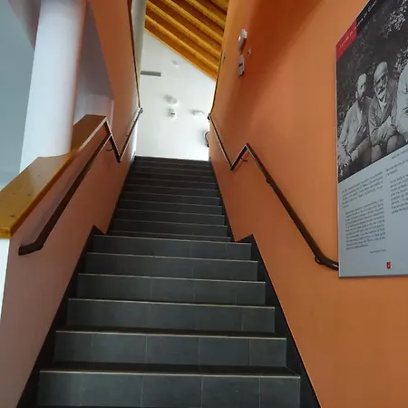 Francisco Giner De Rios Hostel Villablino
