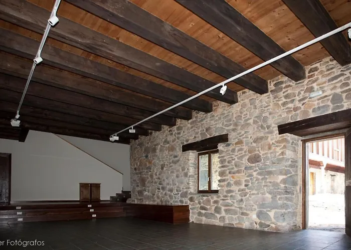 Hostal Francisco Giner De Rios Villablino